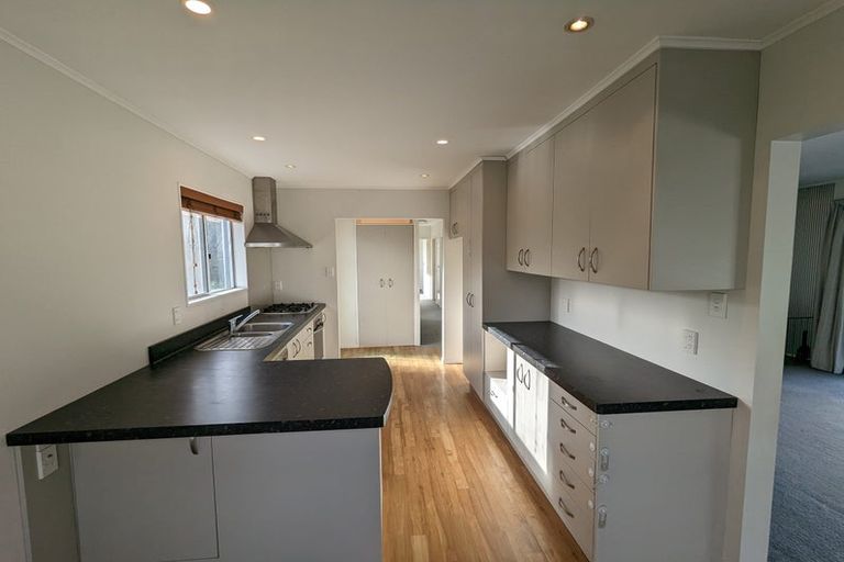 Photo of property in 49 Bonnie Glen Crescent, Ebdentown, Upper Hutt, 5018