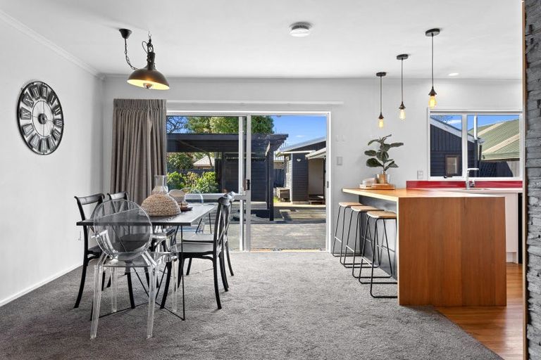 Photo of property in 12 Regent Avenue, Rangiora, 7400