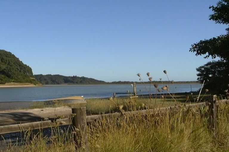 Photo of property in 311 Ruatuna Road, Waiotahe, Opotiki, 3198