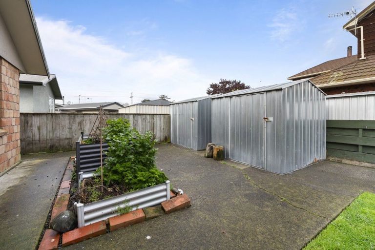 Photo of property in 5 Wilson Street, Bulls, 4818