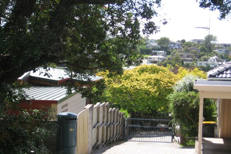 Photo of property in 10 Aotearoa Terrace, Murrays Bay, Auckland, 0630