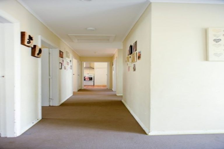 Photo of property in 24 Excellency Terrace, Ascot Park, Porirua, 5024