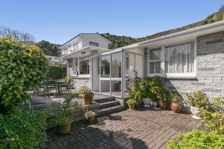 Photo of property in 1/26 Tawa Street, Eastbourne, Lower Hutt, 5013