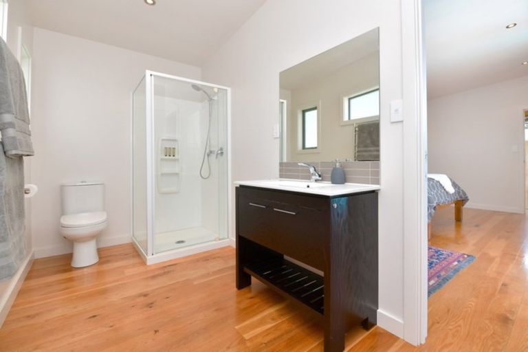 Photo of property in 118 The Circle, Manly, Whangaparaoa, 0930