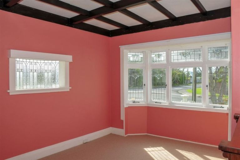 Photo of property in 40 Montgomery Avenue, Belmont, Auckland, 0622