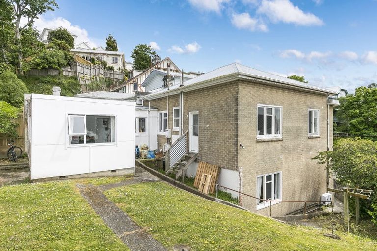 Photo of property in 27 Arlington Street, Mount Cook, Wellington, 6011