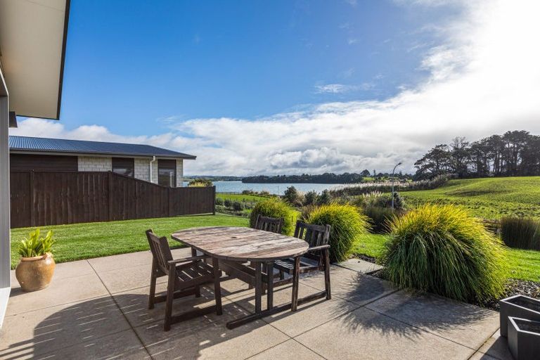 Photo of property in 15b Goble Road, Clarks Beach, Pukekohe, 2679