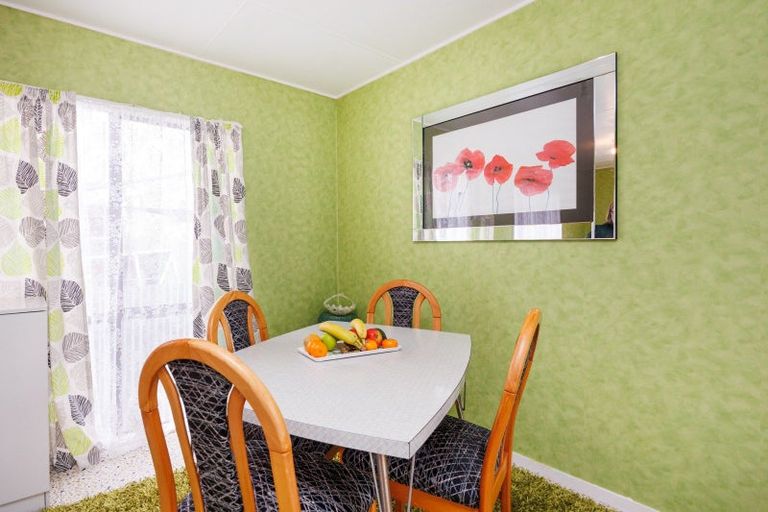 Photo of property in 18a Stuckey Street, Levin, 5510