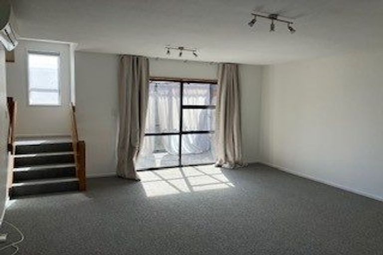 Photo of property in 2/169 Clarence Street, Riccarton, Christchurch, 8011