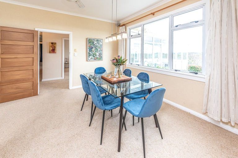 Photo of property in 6 Bristow Street, Saint Johns Hill, Whanganui, 4501