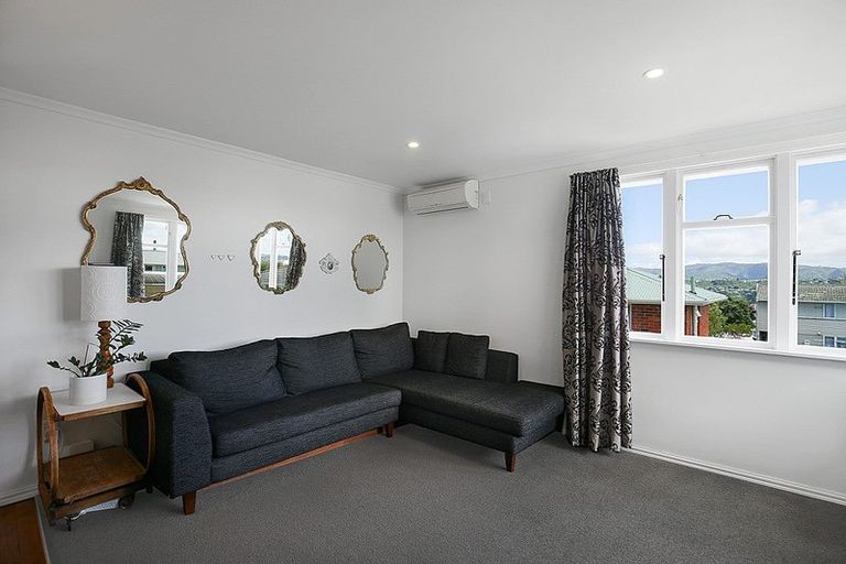 Photo of property in 50a Ahuriri Street, Strathmore Park, Wellington, 6022
