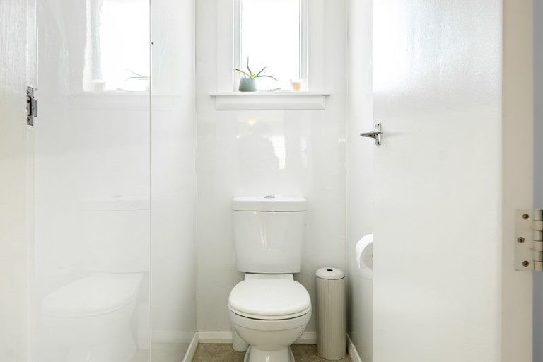 Photo of property in 12 Elm Street, Mangapapa, Gisborne, 4010