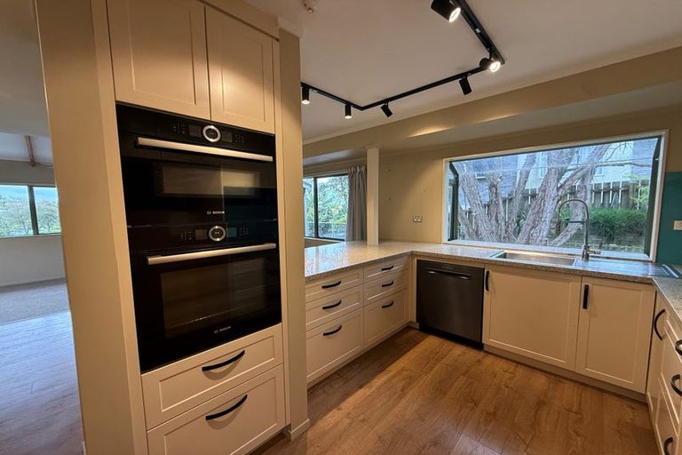 Photo of property in 15 Osprey Drive, Welcome Bay, Tauranga, 3112