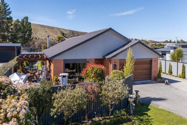 Photo of property in 23 Albert Drive, Clyde, 9330