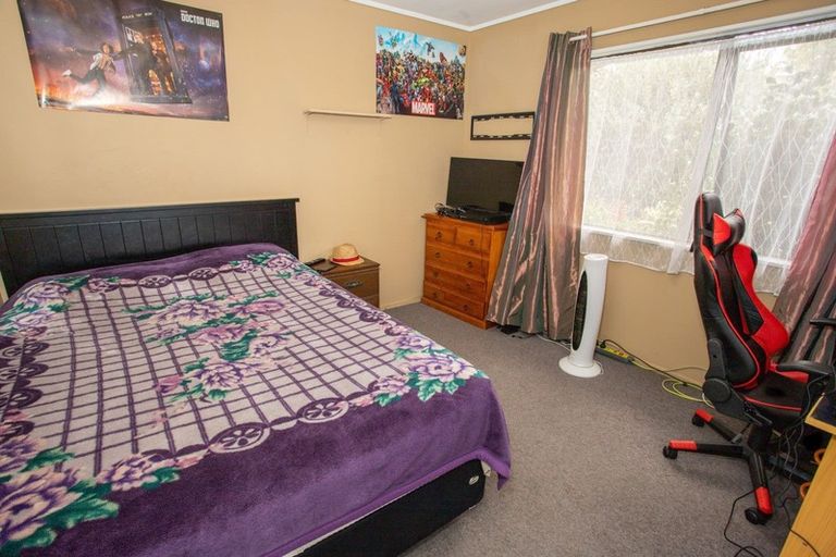 Photo of property in 35 Main Road, Raglan, 3225
