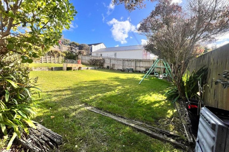 Photo of property in 8 Pope Street, Camborne, Porirua, 5026