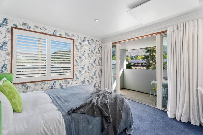 Photo of property in 2c Macandrew Lane, Wanaka, 9305