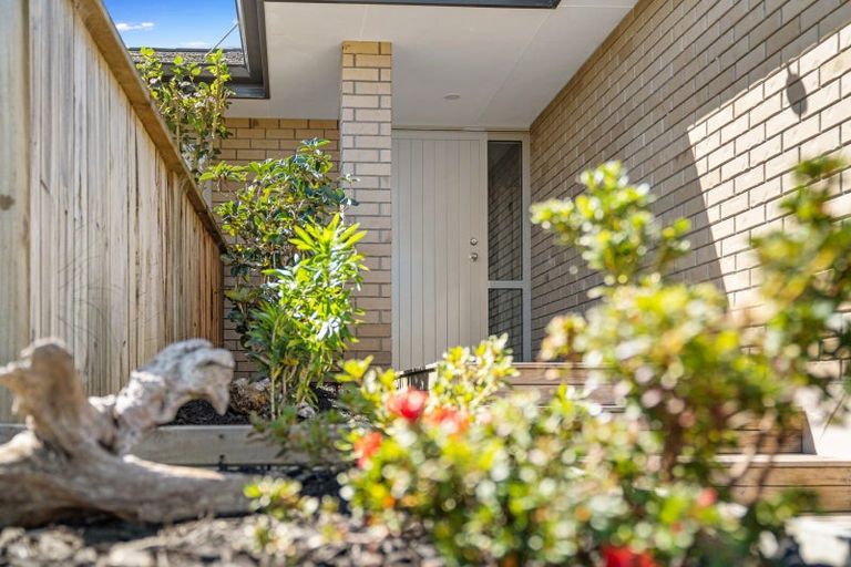 Photo of property in 105 Falcon Drive, Welcome Bay, Tauranga, 3112