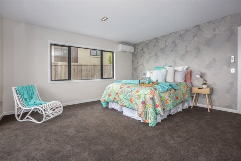 Photo of property in 19 Wangapeka Way, Aotea, Porirua, 5024