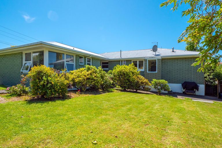 Photo of property in 19 Matai Crescent, Highfield, Timaru, 7910
