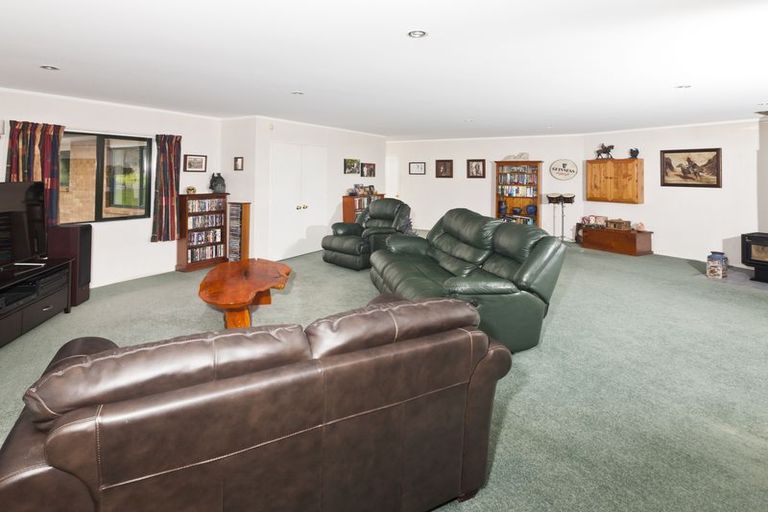 Photo of property in 172 Old Parua Bay Road, Abbey Caves, Whangarei, 0175