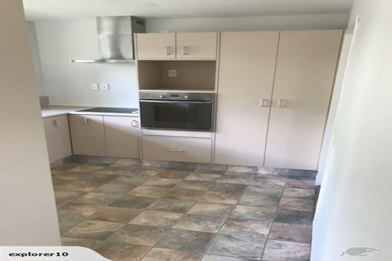 Photo of property in 12 Scandia Court, Hokowhitu, Palmerston North, 4410