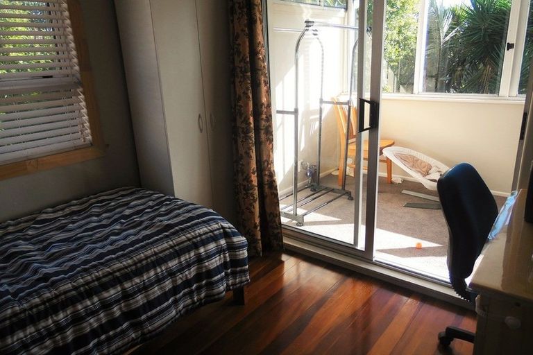 Photo of property in 3/61 Sunrise Avenue, Murrays Bay, Auckland, 0630