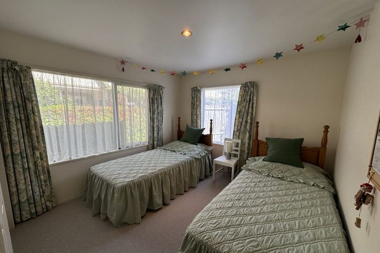 Photo of property in 275a Memorial Avenue, Burnside, Christchurch, 8053