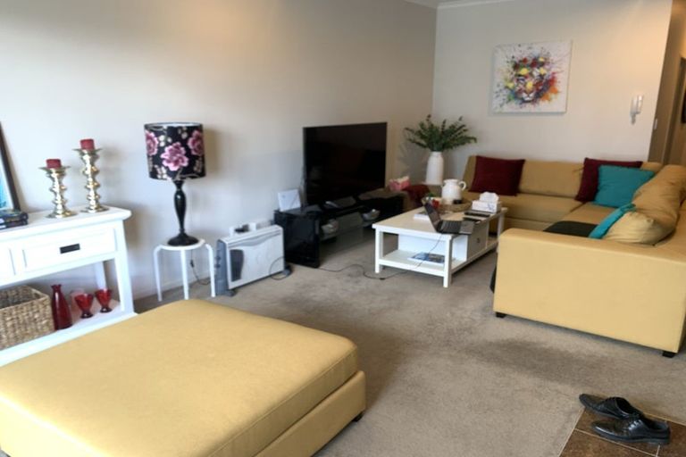 Photo of property in 105/132 Stancombe Road, Flat Bush, Auckland, 2016