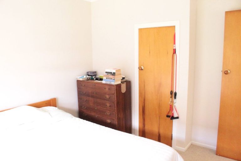 Photo of property in 3/7 Sudan Avenue, Milford, Auckland, 0620