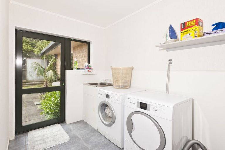 Photo of property in 172 Old Parua Bay Road, Abbey Caves, Whangarei, 0175