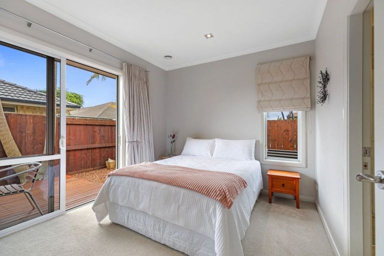 Photo of property in 10 Serena Key, Papamoa Beach, Papamoa, 3118