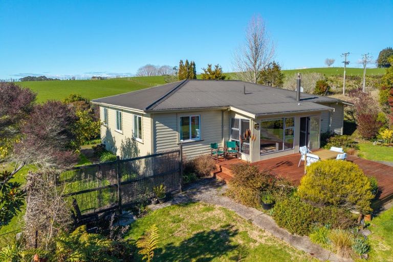 Photo of property in 604 Waiwhero Road, Ngatimoti, Upper Moutere, 7175