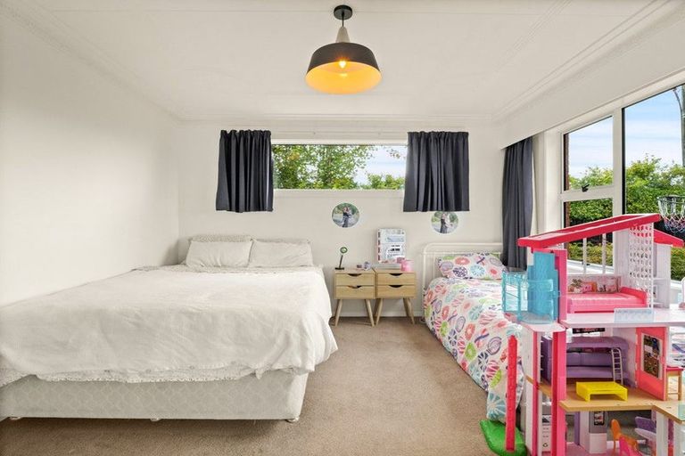 Photo of property in 43 Mure Street, Mosgiel, 9024