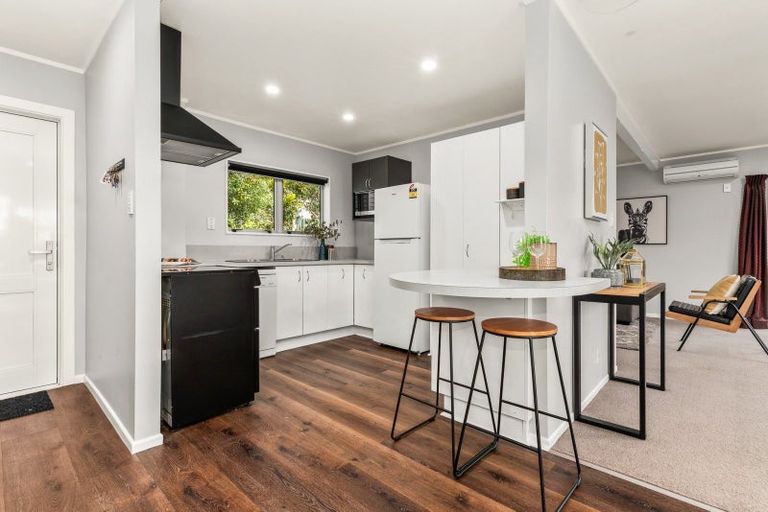 Photo of property in 8 Hicks Close, Whitby, Porirua, 5024