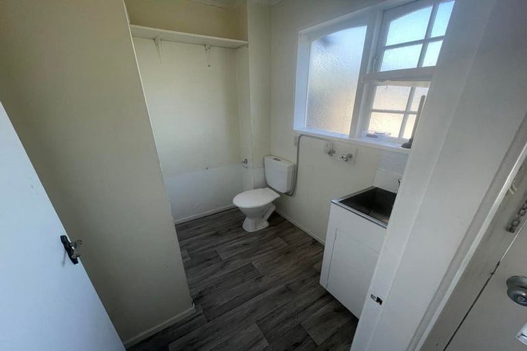 Photo of property in 4/1 Waikare Avenue, Waiwhetu, Lower Hutt, 5010