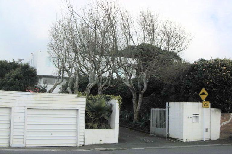Photo of property in 6 Flers Street, Karori, Wellington, 6012