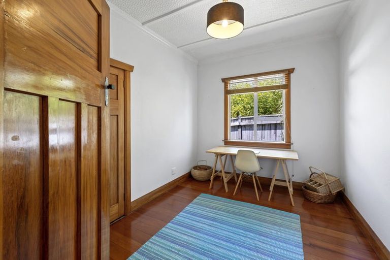 Photo of property in 64 Lorna Street, Lynmouth, New Plymouth, 4310