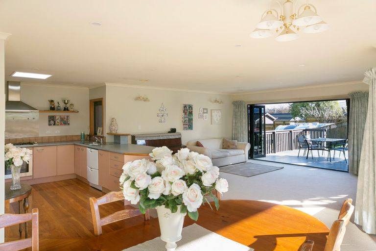 Photo of property in 20 Motutaiko Street, Taupo, 3330