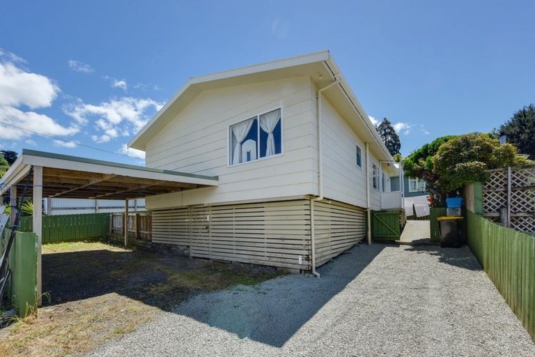 Photo of property in 2/69 Toi Toi Street, Toi Toi, Nelson, 7010