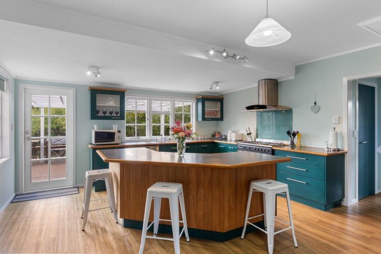 Photo of property in 78 Rahui Road, Otaki, 5512