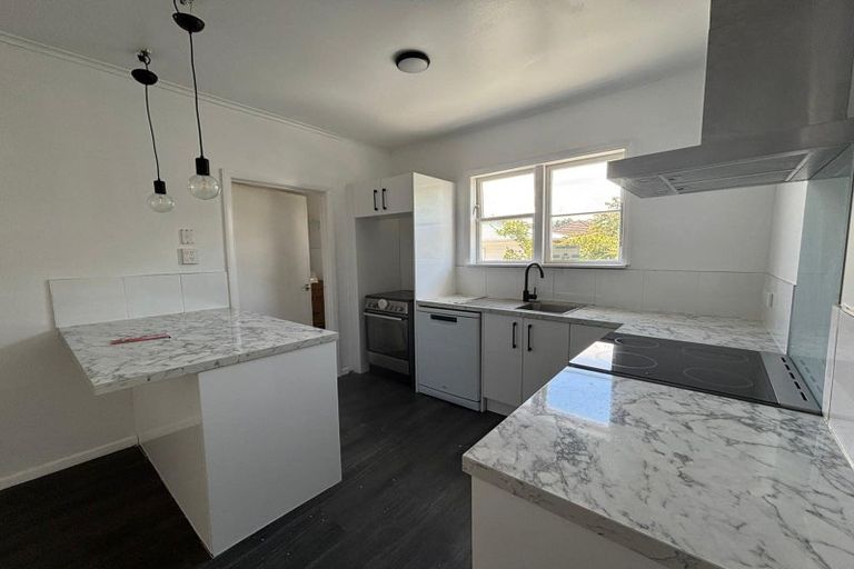 Photo of property in 19 Wellington Road, Wainuiomata, Lower Hutt, 5014