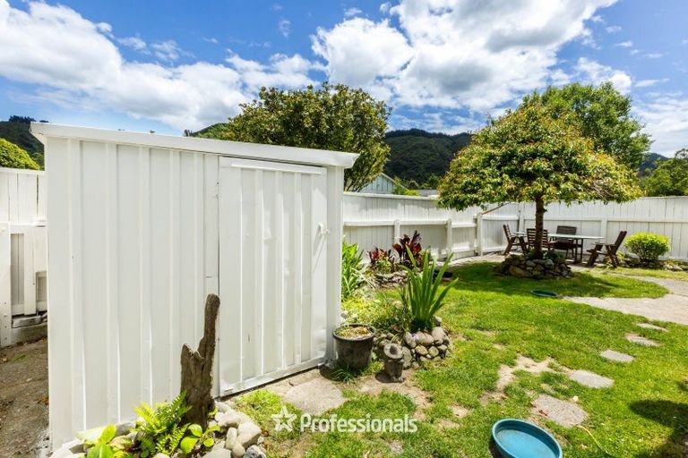 Photo of property in 1/7 Amber Grove, Birchville, Upper Hutt, 5018