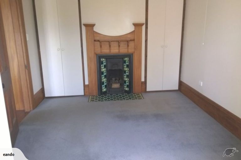Photo of property in 19 Woodville Street, Edgeware, Christchurch, 8013