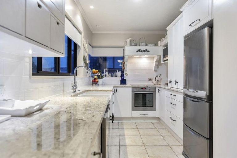 Photo of property in 3b Pacific Avenue, Mount Maunganui, 3116