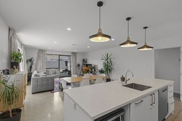 Photo of property in 51a-b Peterley Road, Lower Shotover, Queenstown, 9304