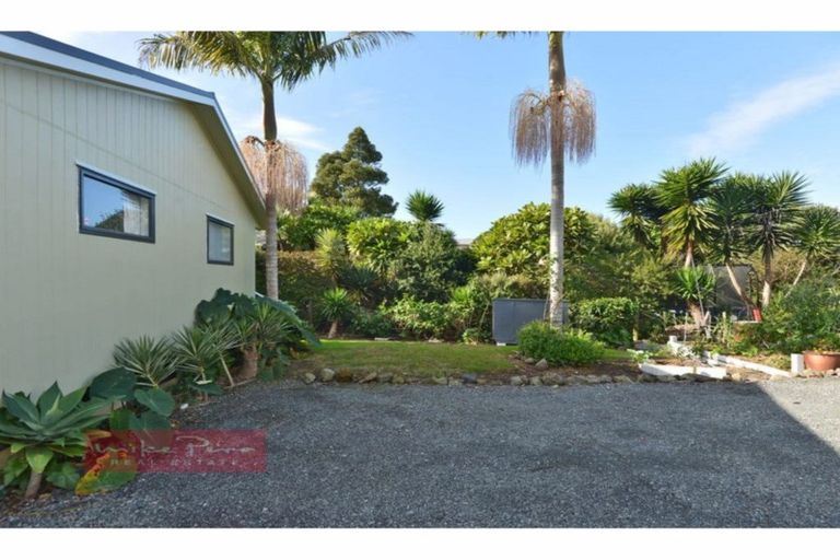 Photo of property in 1827a Ngunguru Road, Ngunguru, Whangarei, 0173