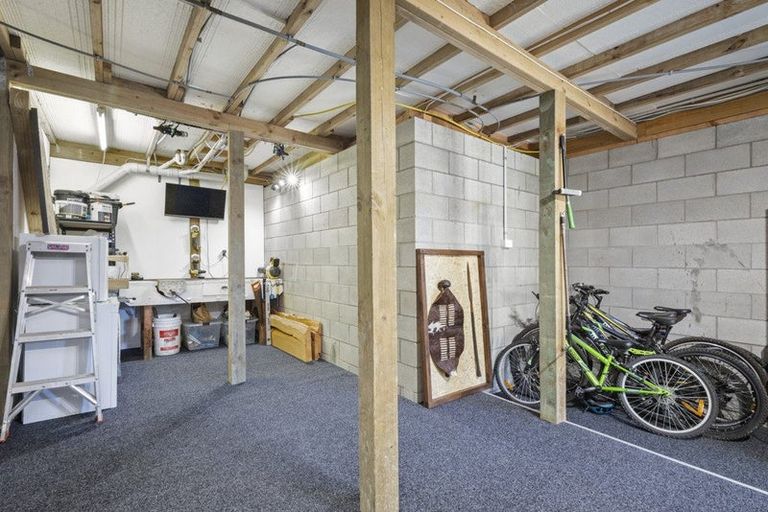 Photo of property in 8a Prospect Terrace, Pukekohe, 2120