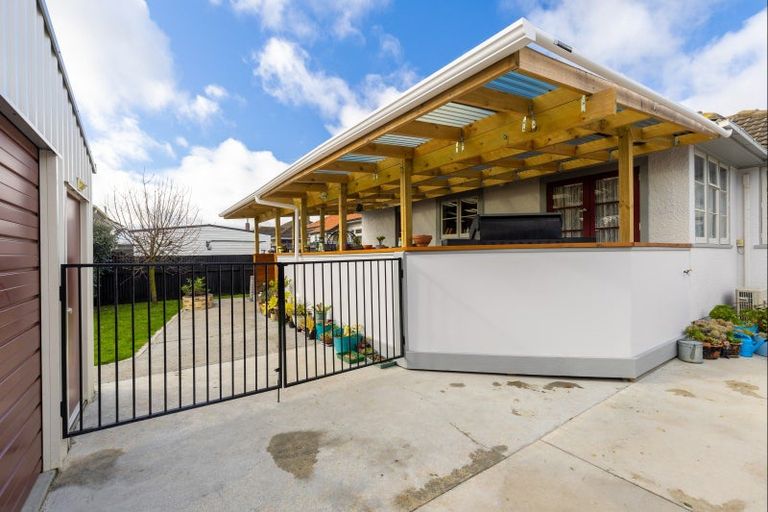 Photo of property in 28 Tyne Street, Roslyn, Palmerston North, 4414