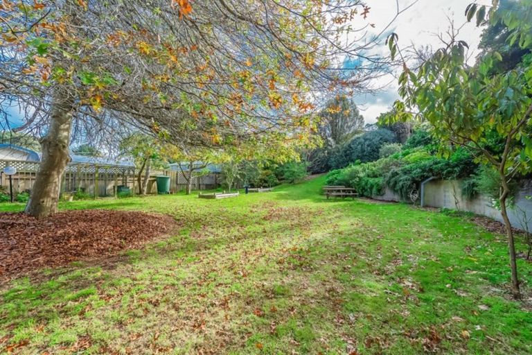 Photo of property in 10 Pitoitoi Street, Otaihanga, Paraparaumu, 5036